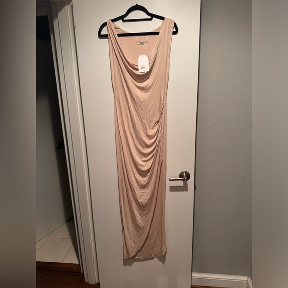 Rumer REVOLVE Enya Maxi Dress NWT - Picture 5 of 10